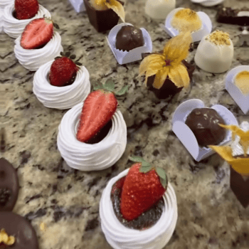 Curso Prático 3 em 1 Chocolataria, Suspiros e Doces Finos 09/06/26 09h00 às 17h00